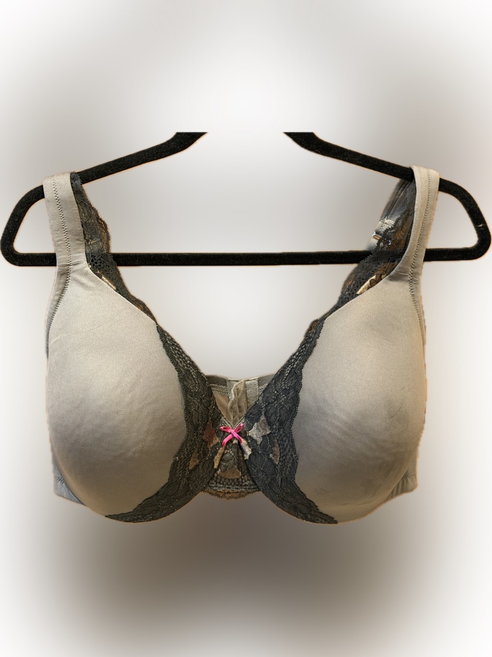 Cacique 40DDD Gray & Black Lace Lightly Lined Full Coverage Underwire Bra